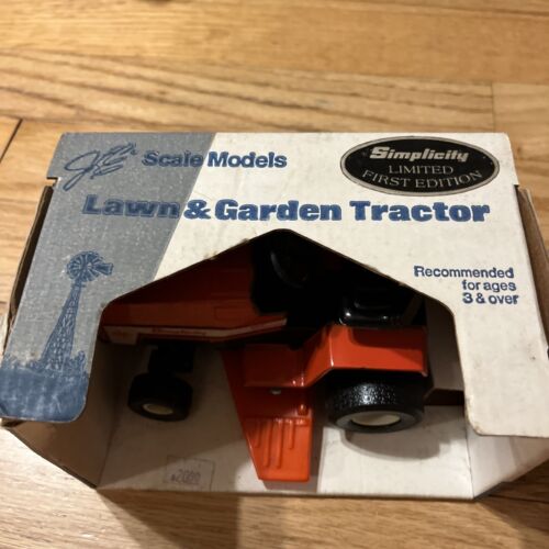 Scale Models Simplicity SunStar 20 HP 1st 1/16 Edition Lawn Mower Collectible - Picture 2 of 10