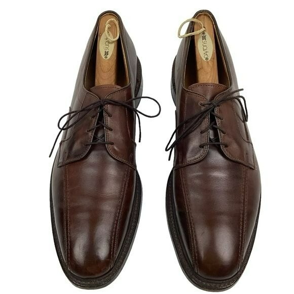 Allen Edmonds Hillcrest Leather Blucher Bicycle Toe Dress Shoe