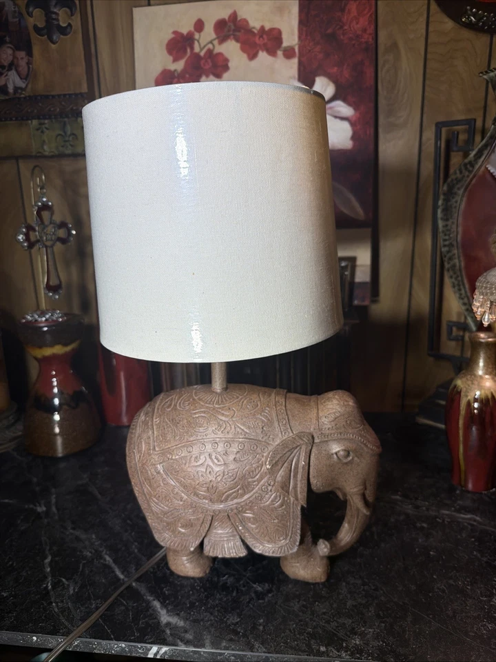Unique 18" Indian Decor Elephant Lamp with Shade - Image 2 of 4