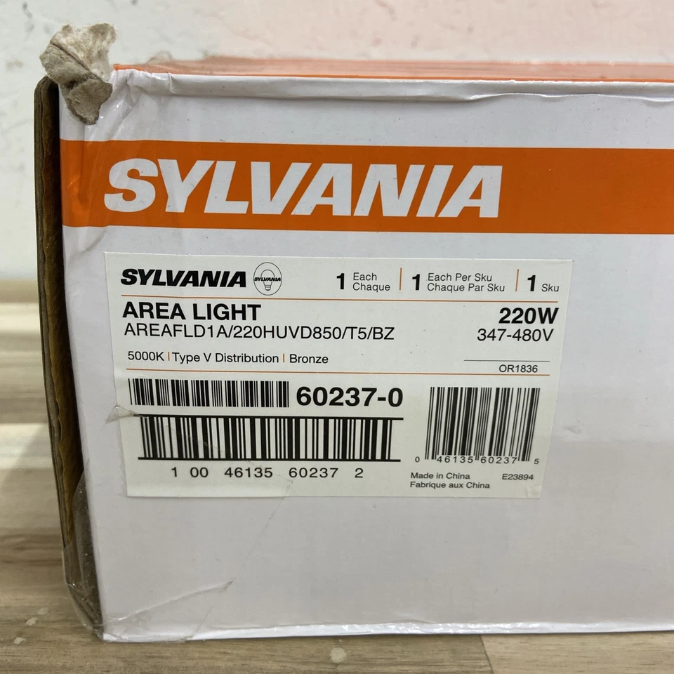 Sylvania 区灯(型号 60237 - 0)- 停车场和一般区域灯 — 第 3/4 张图片