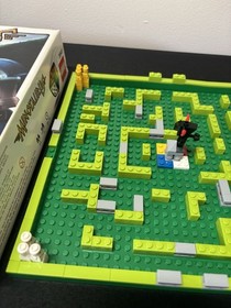 LEGO Minotaurus Board Game Labyrinth 3841 Building Toy Set In box