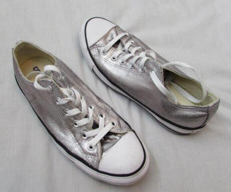 CONVERSE All Star girls kids sz silver metallic sparkle sneakers