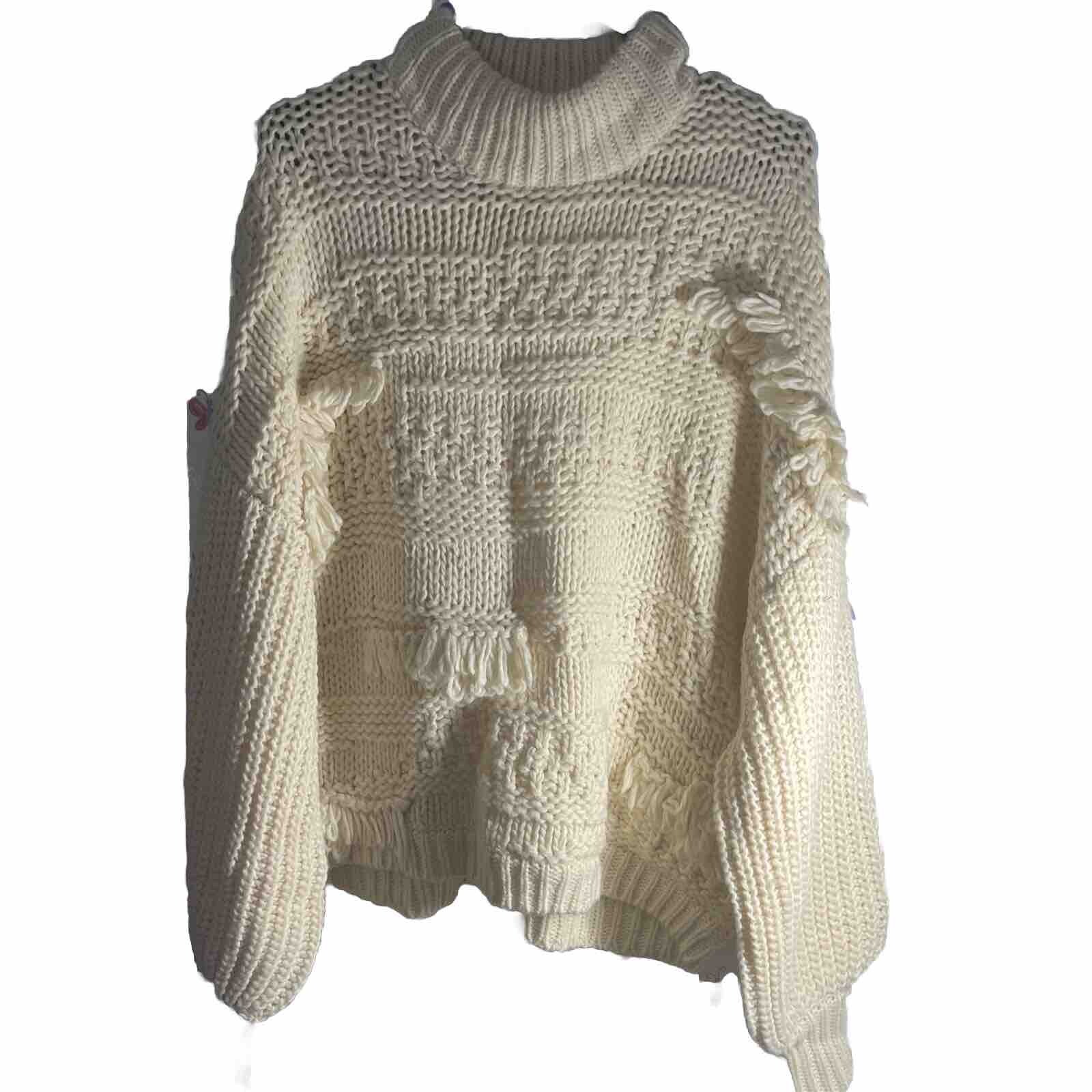 Universal Thread Chunky Knit Loop Fringe  Sweater… - image 1