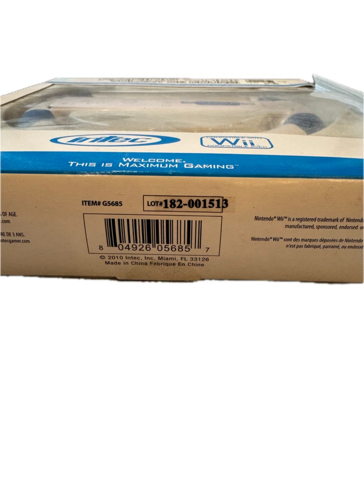 Nintendo Wii Intec Racing Wheel, Blue and White - Image 3 of 3