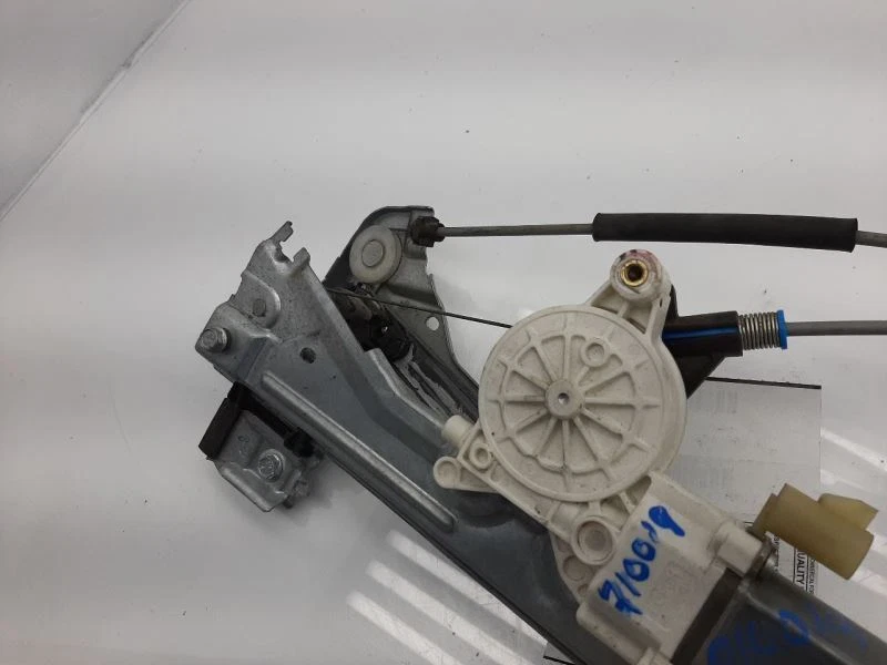 Regulador de janela traseira direita do passageiro 07-14 CADILLAC ESCALADE ESV 20945141 - Imagem 4 de 4