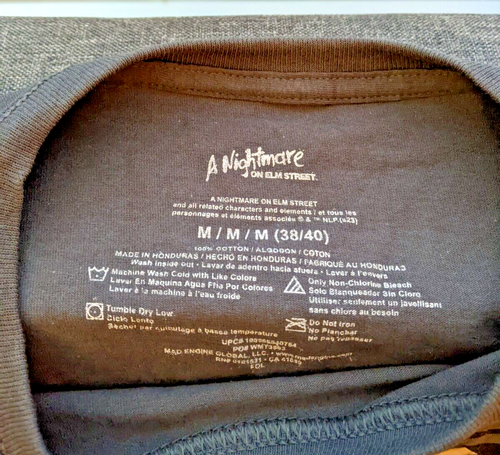 T-shirt A Nightmare On Elm Street taglia media (38/40) nuovissima con etichetta - Foto 3 di 3