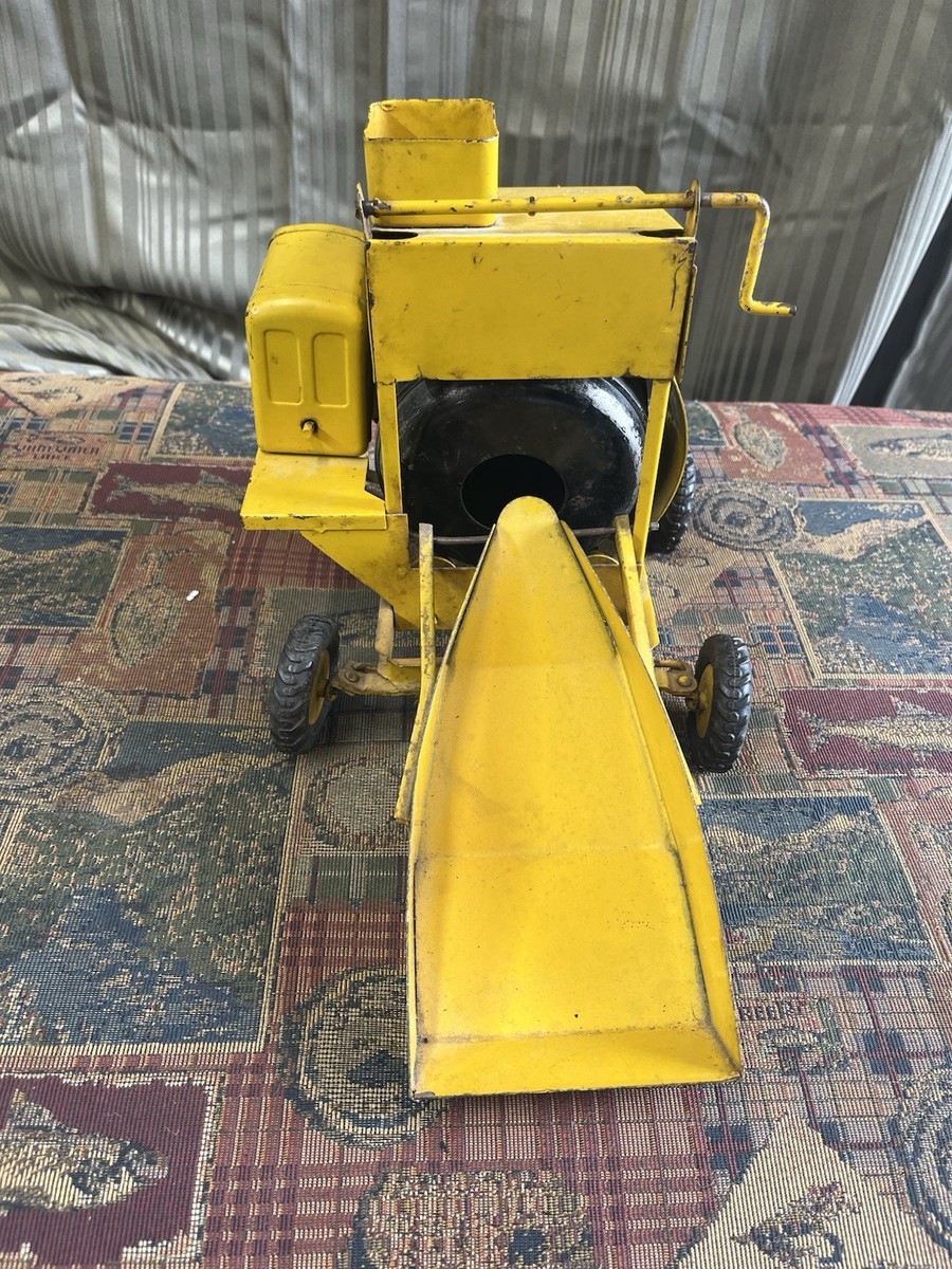 Vintage Model Toys Doepke Jaeger Concrete Cement Mixer Yellow