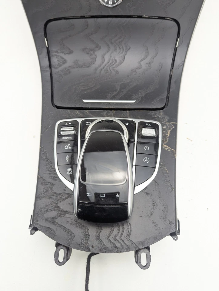 Mercedes-Benz C300 2015 consola central OEM 241-12722 Foto 2 de 4