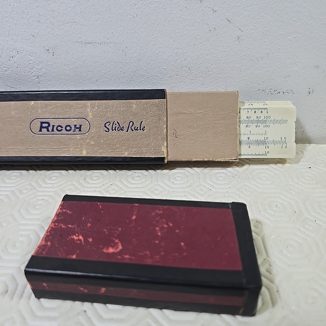 Vintage 1960s Ricoh Slide Rule #105  In Original Case Made In Japan In Box 
