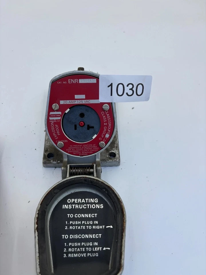 Receptáculo Crouse-Hinds ENR C22201 à prova de explosão, 20A 125V - Imagem 3 de 4