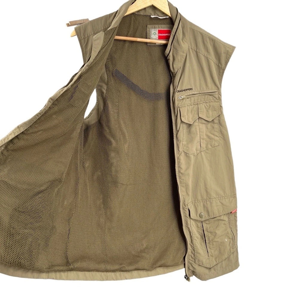 Craghoppers Nosilife Fishing Utility Travel Vest Khaki Multi Pocket Outdoor M - Image 2 of 4