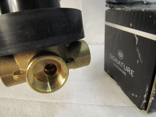 SIGNATURE HARDWARE Part #SH6103 -- 3/4" 6 Way Transfer Valve - Picture 4 of 4