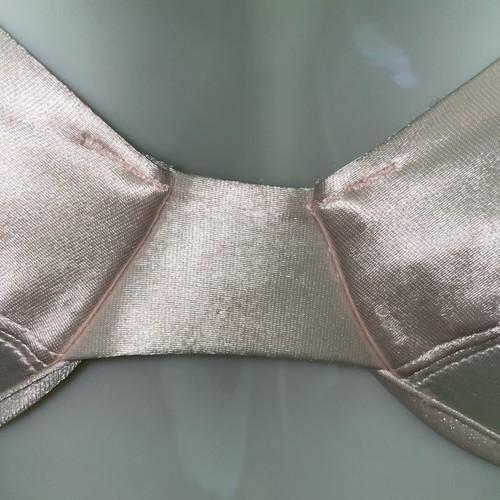Vintage Victoria's Secret Second Skin Satin Bra Sz 34A Satin UW Wide Adj Straps - Picture 6 of 13