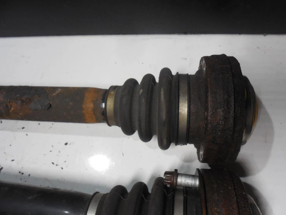 Eje trasero derecho eje 2 piezas 7527028 06-12 bmw e90 325i 330i 335i junta CV Foto 4 de 4