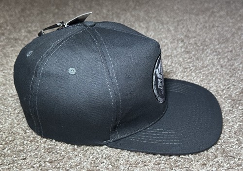 Marvel Comics Men’s SnapBack Ball Cap Black Panther Center Logo Black o/s NWT - Picture 12 of 19