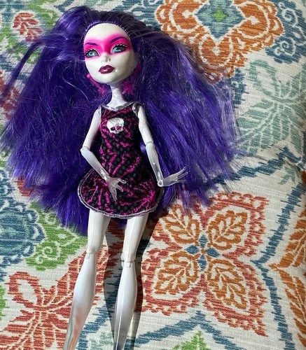 Monster High Spectra Doll Ghouls Night Out Spectra Vondergeist Purple Hair #e9 - Picture 3 of 9
