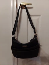 ROSEETTI BLACK FIVE POCKET SHOLDER BAG/PURSE