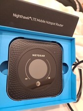 NETGEAR NIGHTHAWK MR1100 LTE MOBILE HOTSPOT ROUTER- minimally used