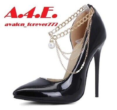 Luxury women's shoes - Pulp Saint Laurent pumps in black patent leather