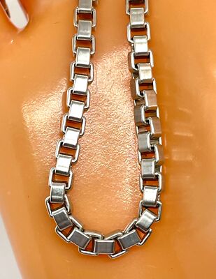 Tiffany & Co Sterling Venetian Box Link Necklace 18