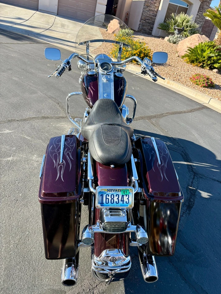 2005 Harley-Davidson Touring  - Image 3 of 4