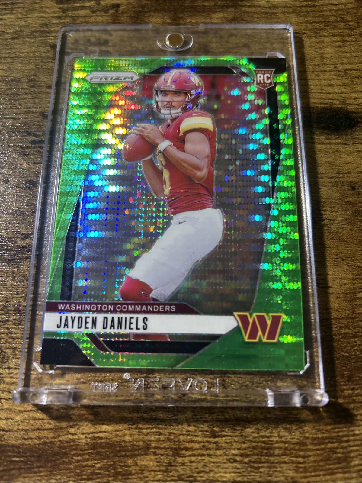 2024 Panini Prizm - Rookies Jayden Daniels #347 Neon Green Pulsar Prizm (RC)