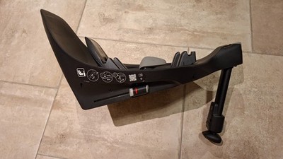 Cybex - Set Base T + Auto Babyschale -ISOFIX- schwarz/grau - sehr guter Zustand