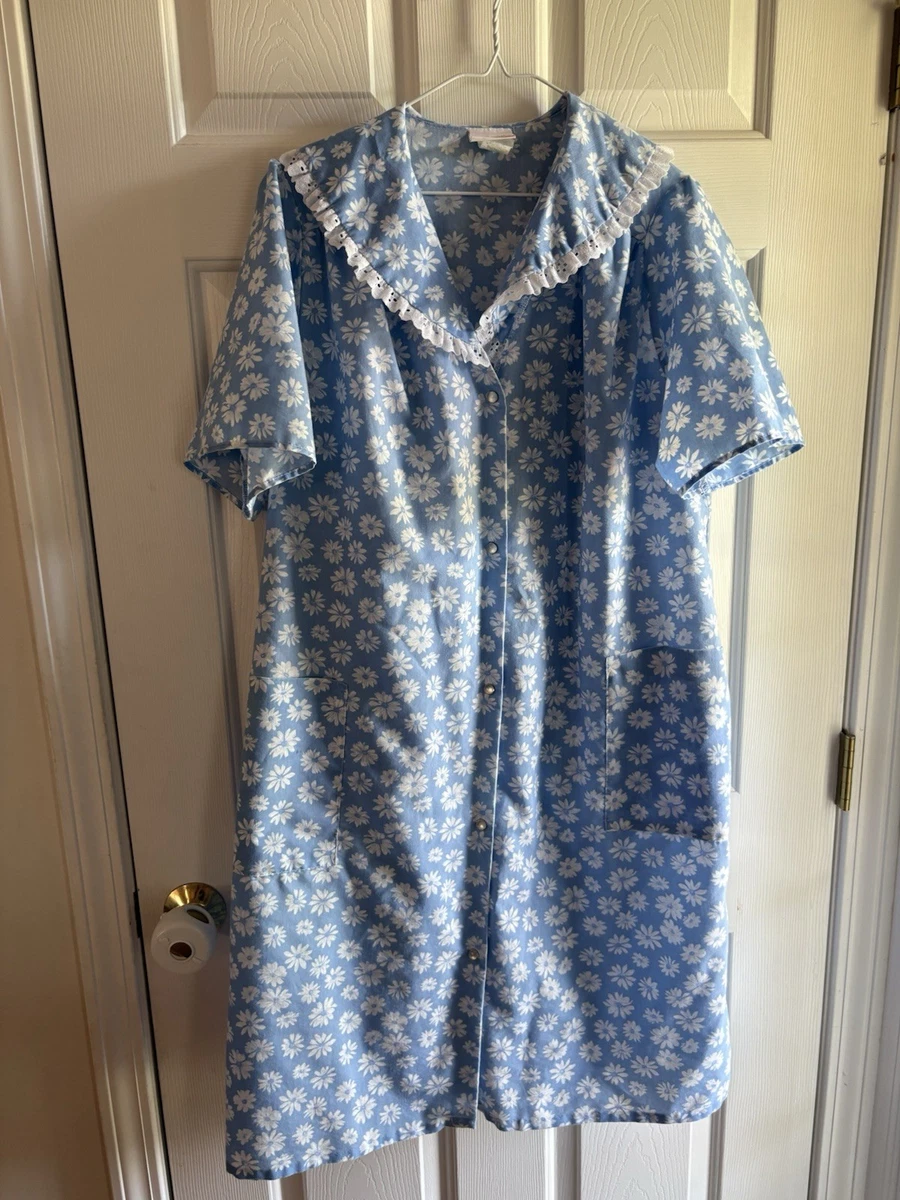 old lady duster dress House In Women's Vintage Sleepwear & Robes for sale grey slip dress midi