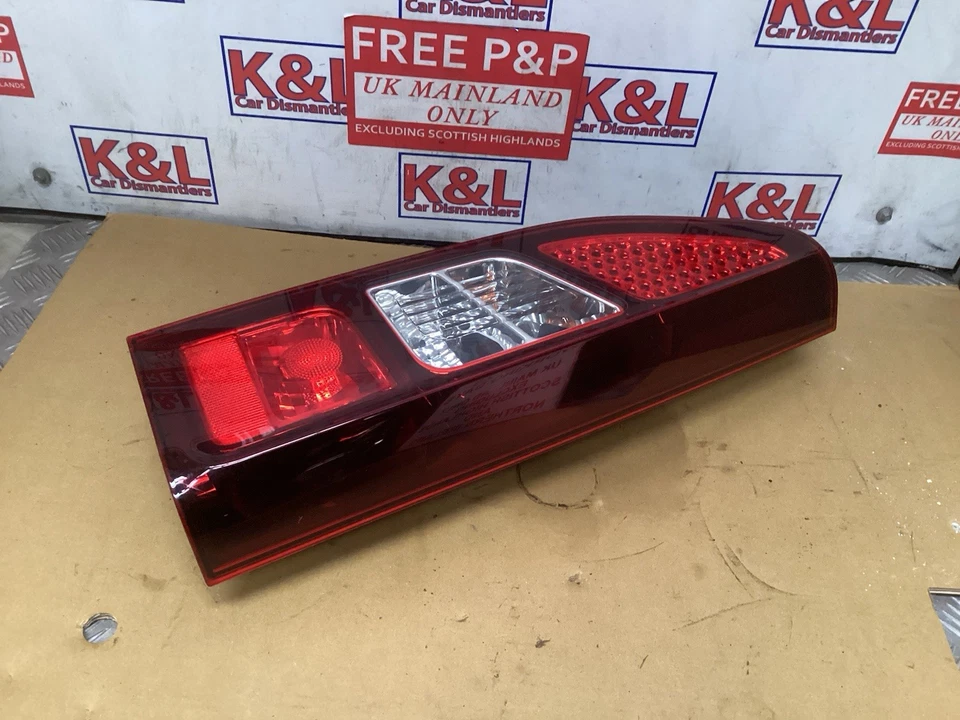 PEUGEOT PARTNER TEPEE OS REAR TAIL LIGHT WITH FITTINGS 2016 REG CAR. - Image 4 of 4