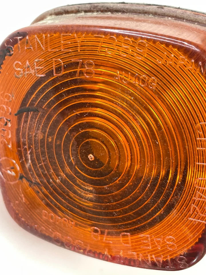 Honda C70 1980 Passport OEM señales de giro delanteras HM174 C 70 Foto 4 de 4