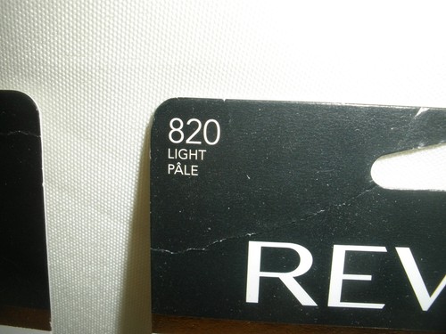 Nuevo Polvo Prensado Choose Revlon Colorstay 16 Horas - Imagen 3 de 5