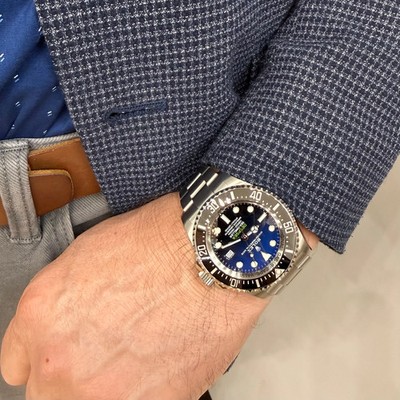 Rolex Deepsea Sea-Dweller 44mm Ref. 126660 Y-2022 | eBay