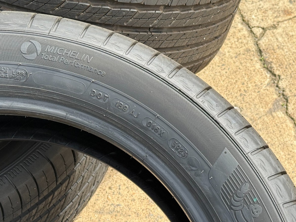 4x LIKE NEW 235/55/20 Michelin Primacy Tour A/S 235/55R20 102H 99