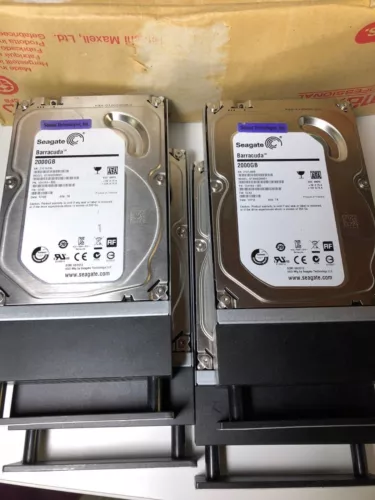 1 X Seagate Barracuda 2TB, 7200 RPM, 3.5", 64MB HDD for Sonnet Fusion R400S