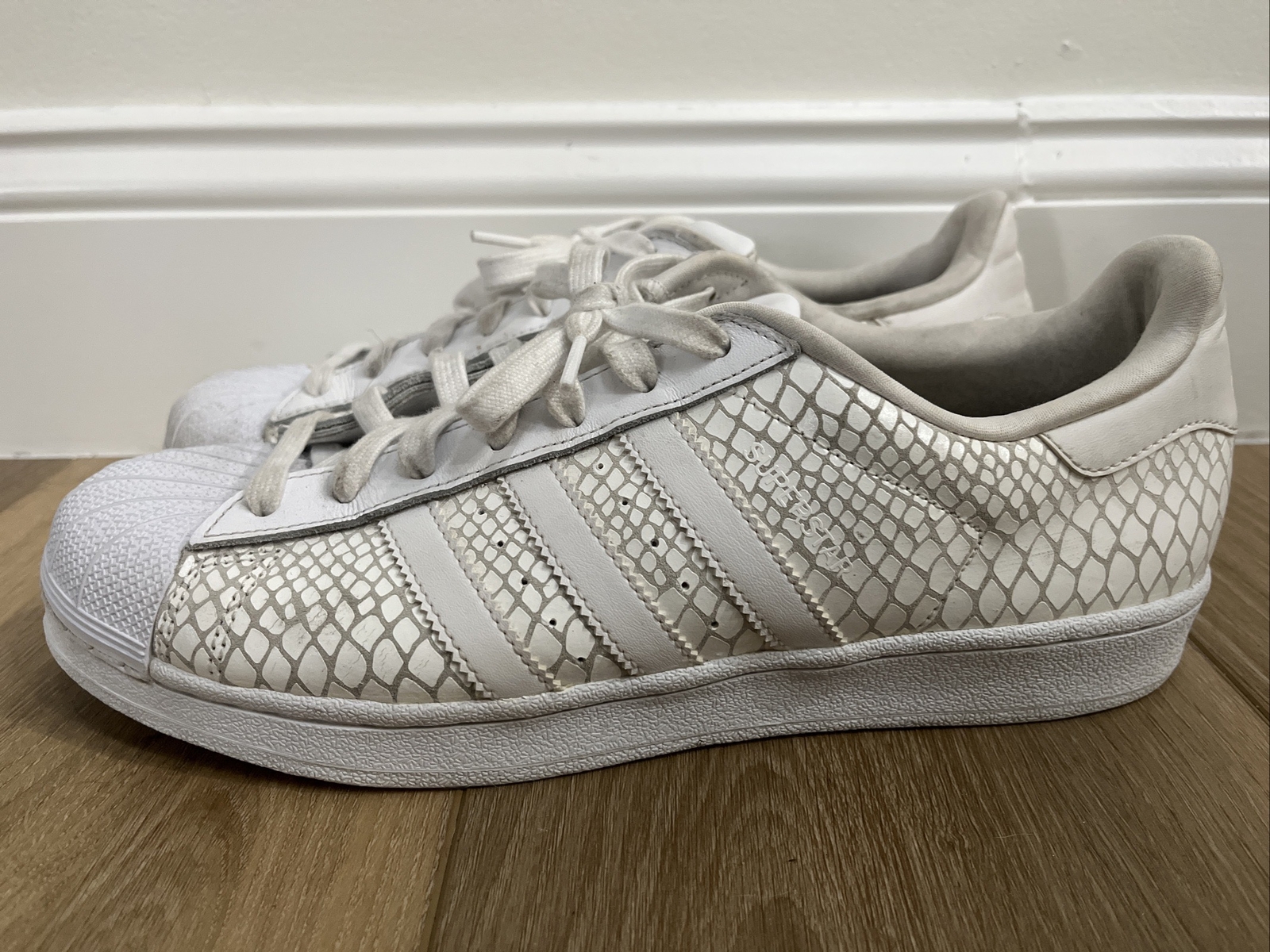 adidas superstar metallic snake