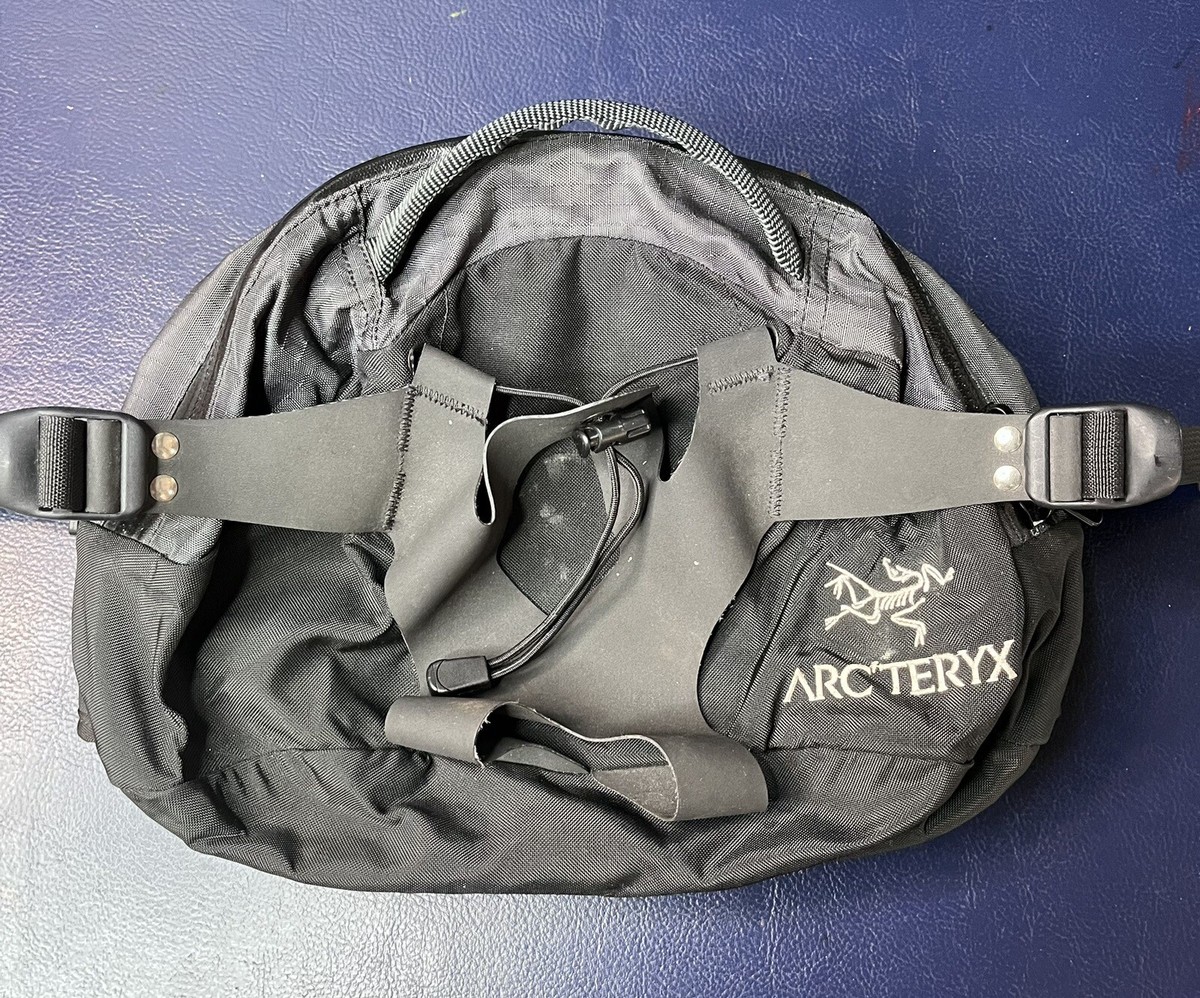 ARCTERYX Q5 5L Blk 2006 Lumbar Fanny Backpack Pack | eBay
