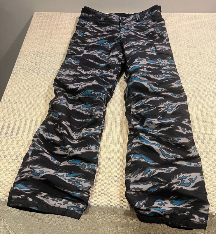 burton exile cargo camo snowboard ski lined dry ride pants