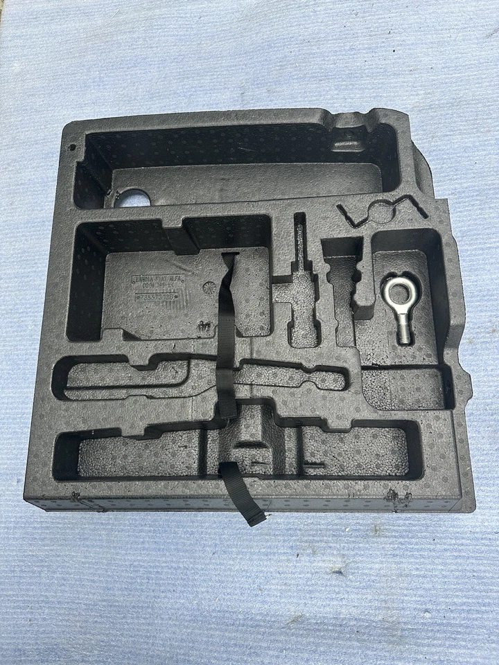2014 2015 2016 菲亚特 500 Trunk 货物工具存储泡沫托盘 735573136 — 第 3/3 张图片