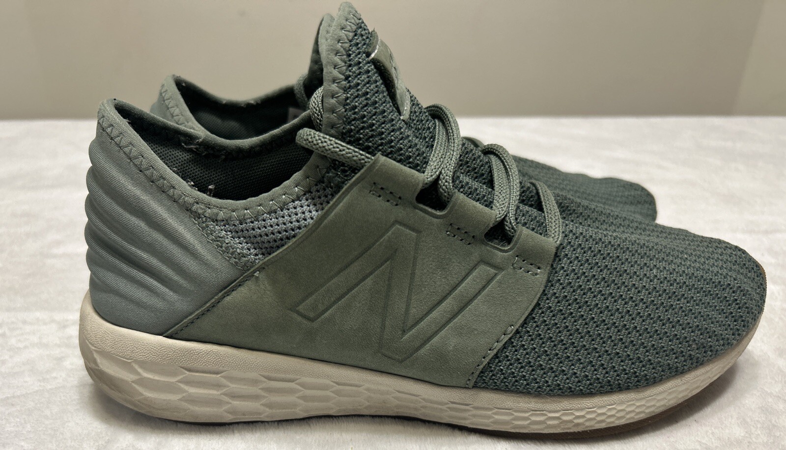 New Balance Men’s Running Shoes Size 9 EE Wide Fit Green Lace Up Foam Comfort