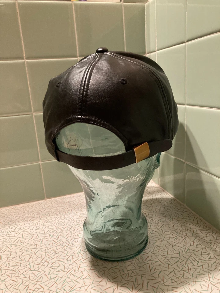 De Colección Stussy Capz Sombrero Gorra Negro Ajustable Doble S Logo One Love Pegatina Foto 3 de 4