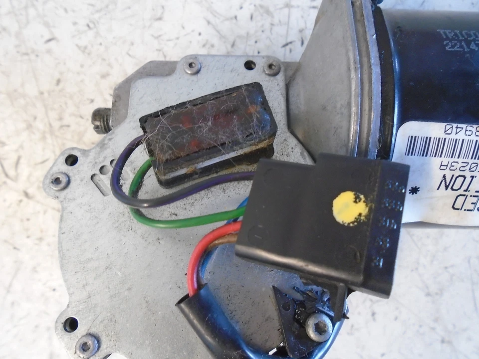 Motor limpiaparabrisas Volkswagen Beetle 2001-2003 22147385 B50A Foto 2 de 4