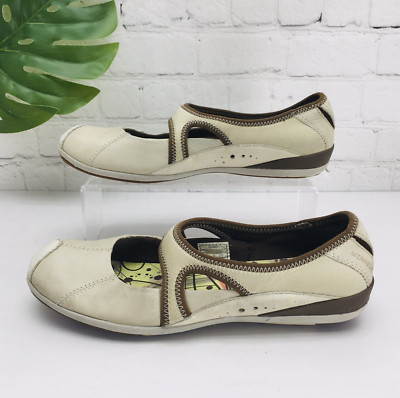 Merrell Plie Mary Jane Flats Women's Size 7 Beige Leather/Textile Slip On Shoes