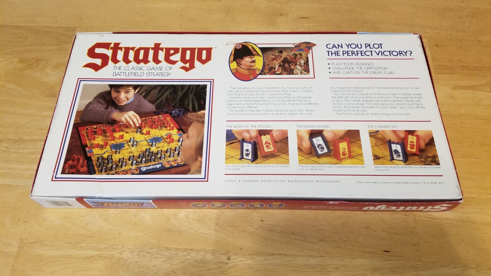 Stratego Board Game 1986 by Milton Bradley, Complete