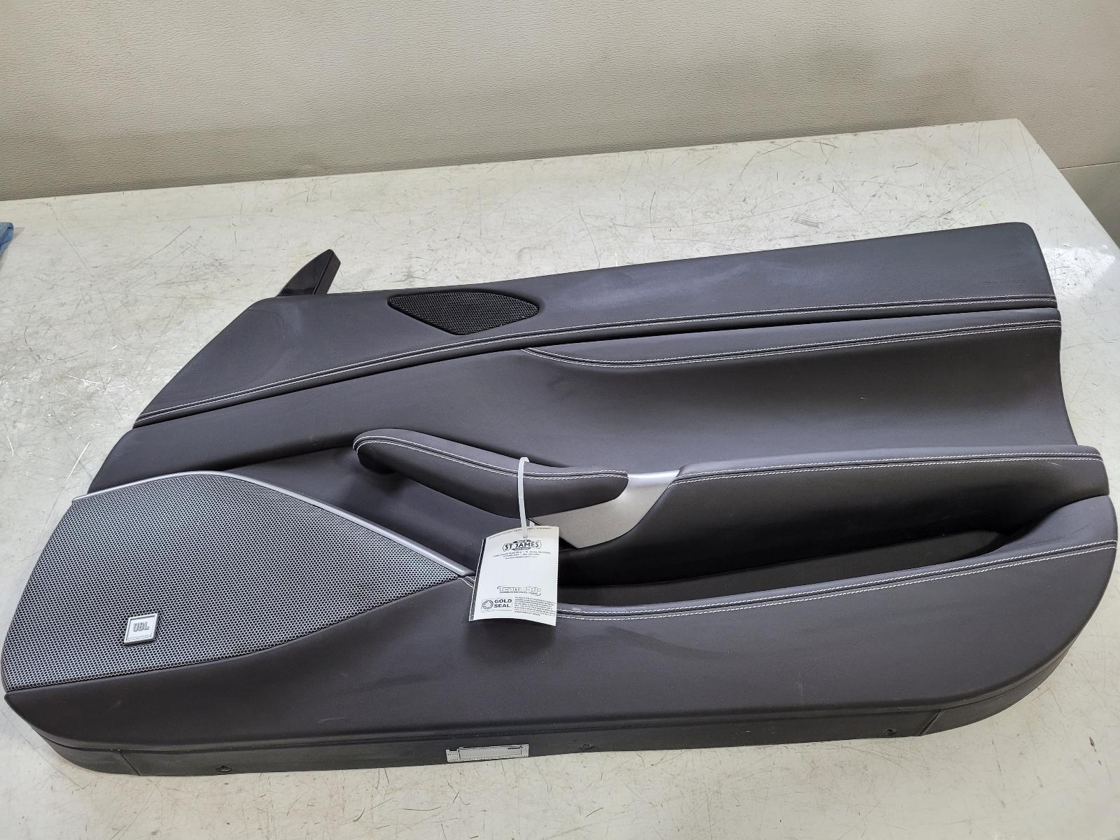 2017-2020 Ferrari Portofino RIGHT PASSENGER DOOR TRIM PANEL **broken tab