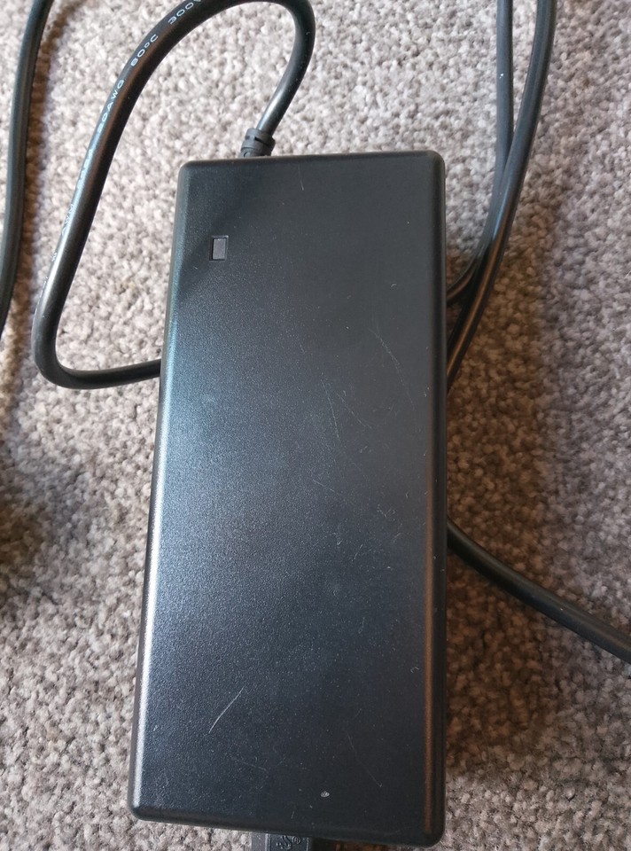 Carrera Vengeance E bike battery Charger eBay