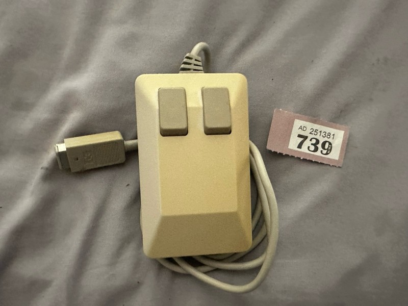 Amiga 500/plus Tank Mouse tested working Good Condition Has  Yellowing 739