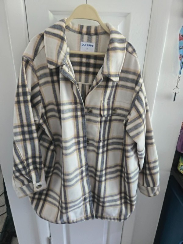 Old Navy Women's Plaid Shacket Jacket Collared Button Pockets Grey Ivory XXL