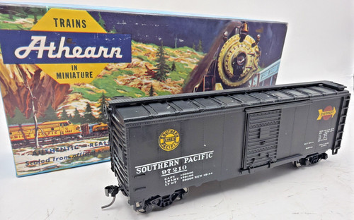 Coche de caja escala HO Athearn 40' 97210 Southern Pacific Kadee's y ruedas metálicas | Condition: Used