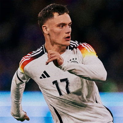 ADIDAS DFB 2024 HEIMTRIKOT AUTHENTIC GERMANY SHIRT EM/WM DEUTSCHLAND IZ1620 Gr.M