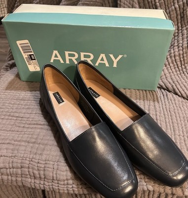 Array Freedom Leather Women s Flats Navy Shoes Sz 9N NIB